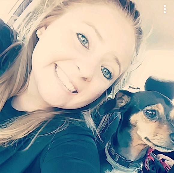 Meet your Posher, Kasey - Picture 1 of 1